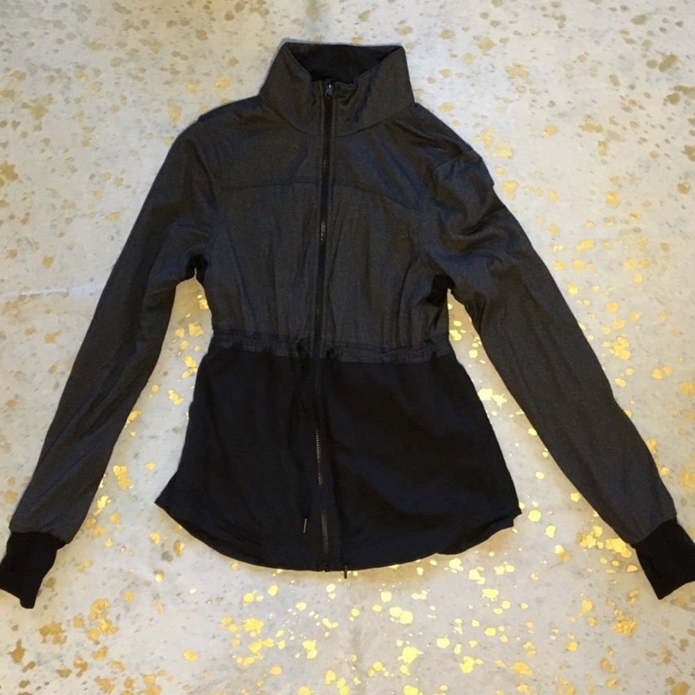 Lululemon Inner Peace Reversible Jacket - Picture 3 of 8